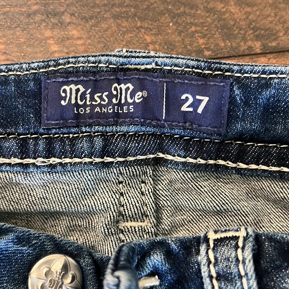 Miss Me low rise ankle skinny jeans. Size 27. - Picture 3 of 8
